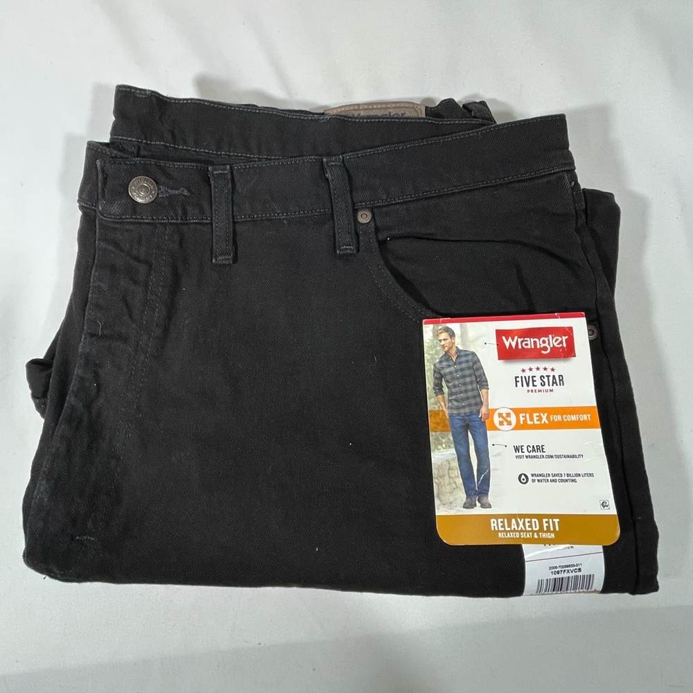 WRANGLER FLEX DENIM JEANS MENS RELAXED FIT 46x30” BLACK NEW A64